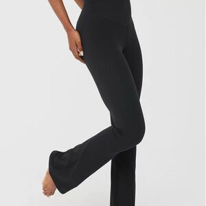 Aerie OFFLINE By Aerie Real Me Xtra Flare Legging Black Large NWT in‎ pkg
